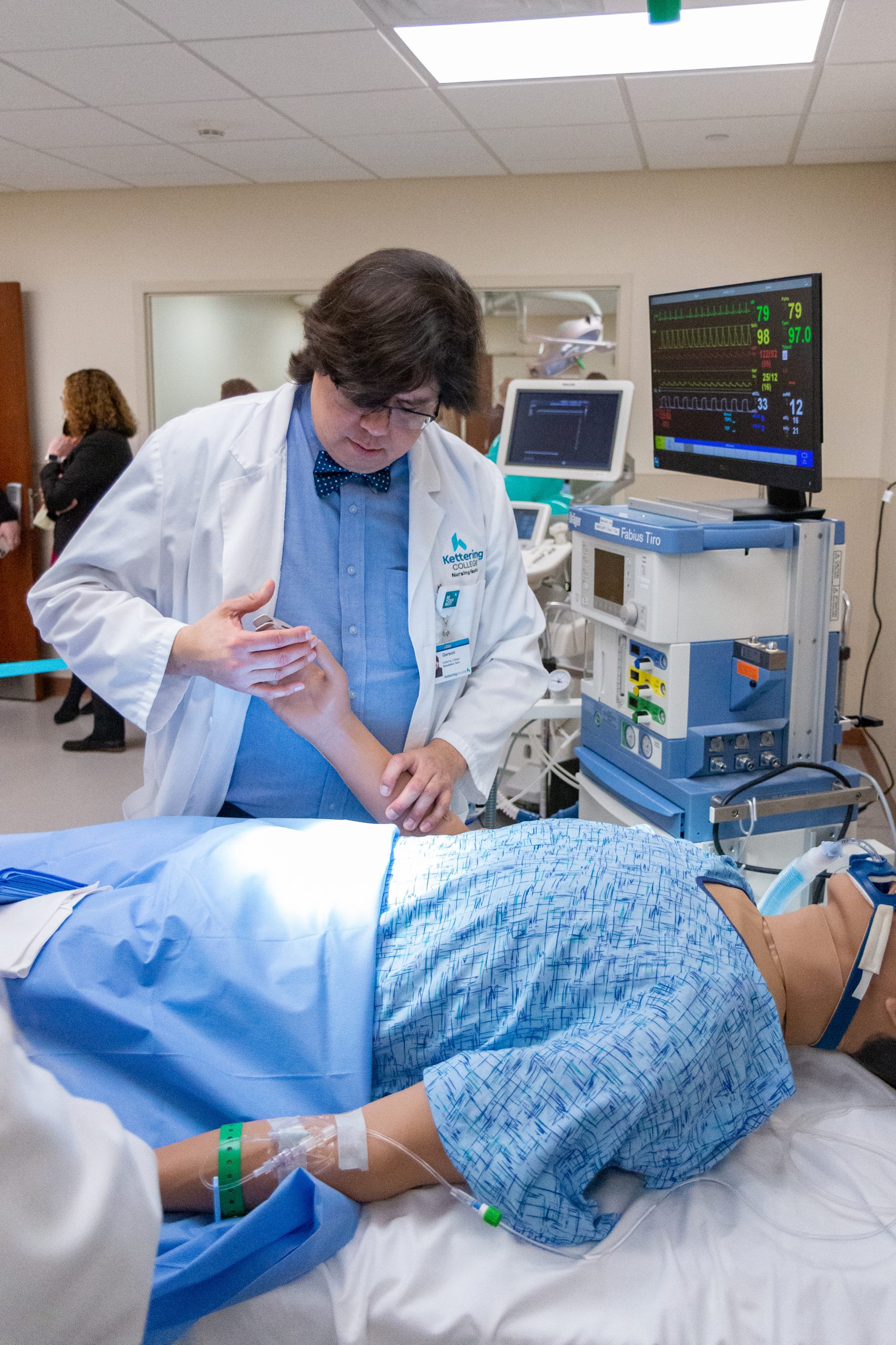 Ribbon Cutting Held for New Nursing Simulation Labs Kettering College