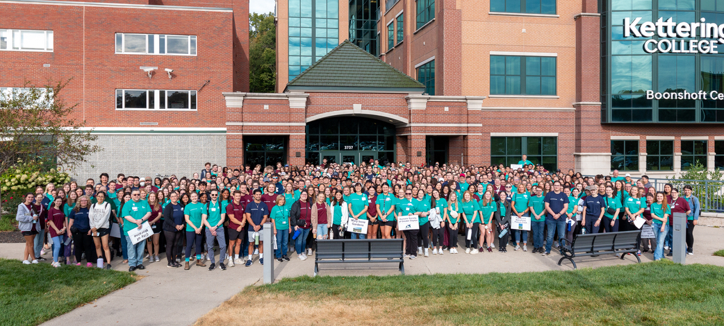 Over 550 Kettering College students gather on campus to take part in their Community Service Day.